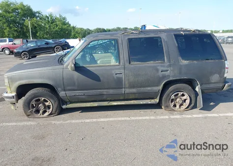 1996 Chevrolet Tahoe K1500 from USA, damaged, VIN 1GNEK13R9TJ355111